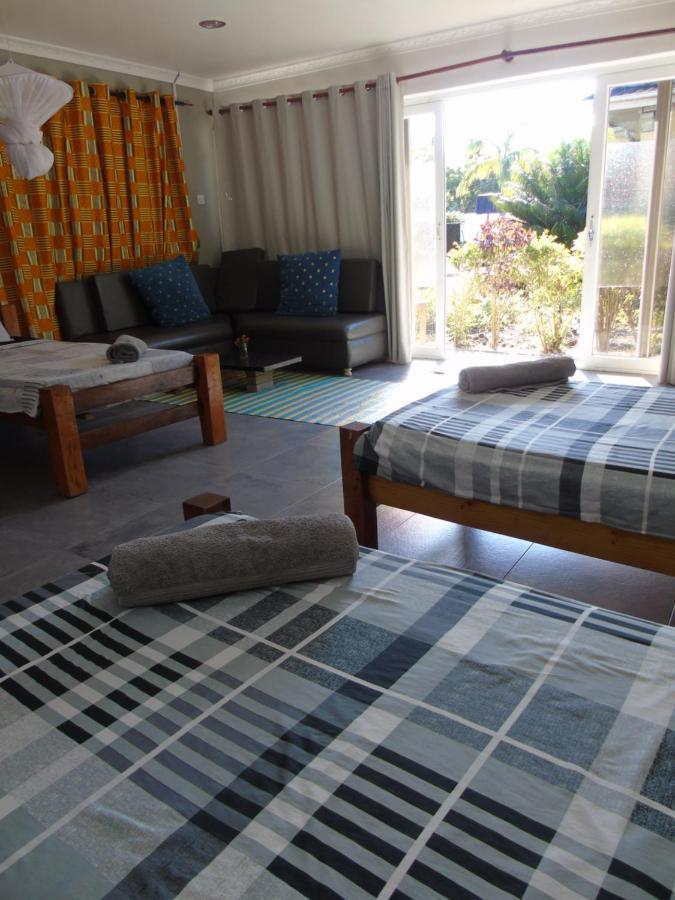 Idc Guest House Bagamoyo Esterno foto